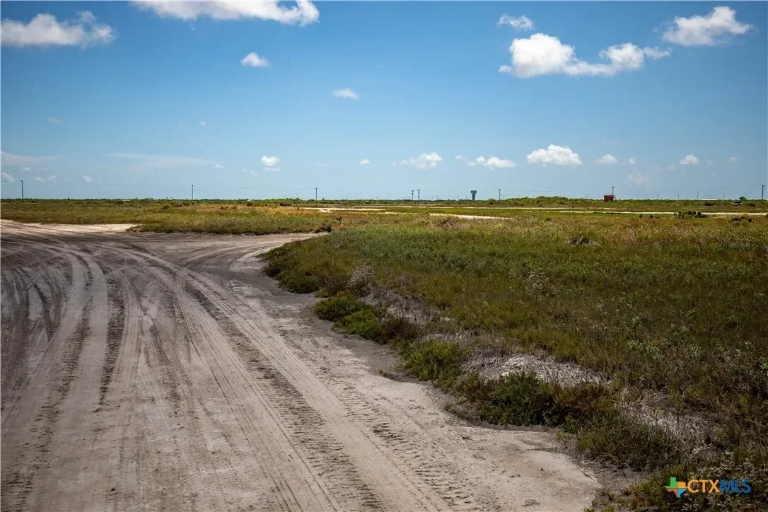 602-698 Cape Velero Drive, Rockport, TX 78382, Rockport, Texas, United States. - Photo 35