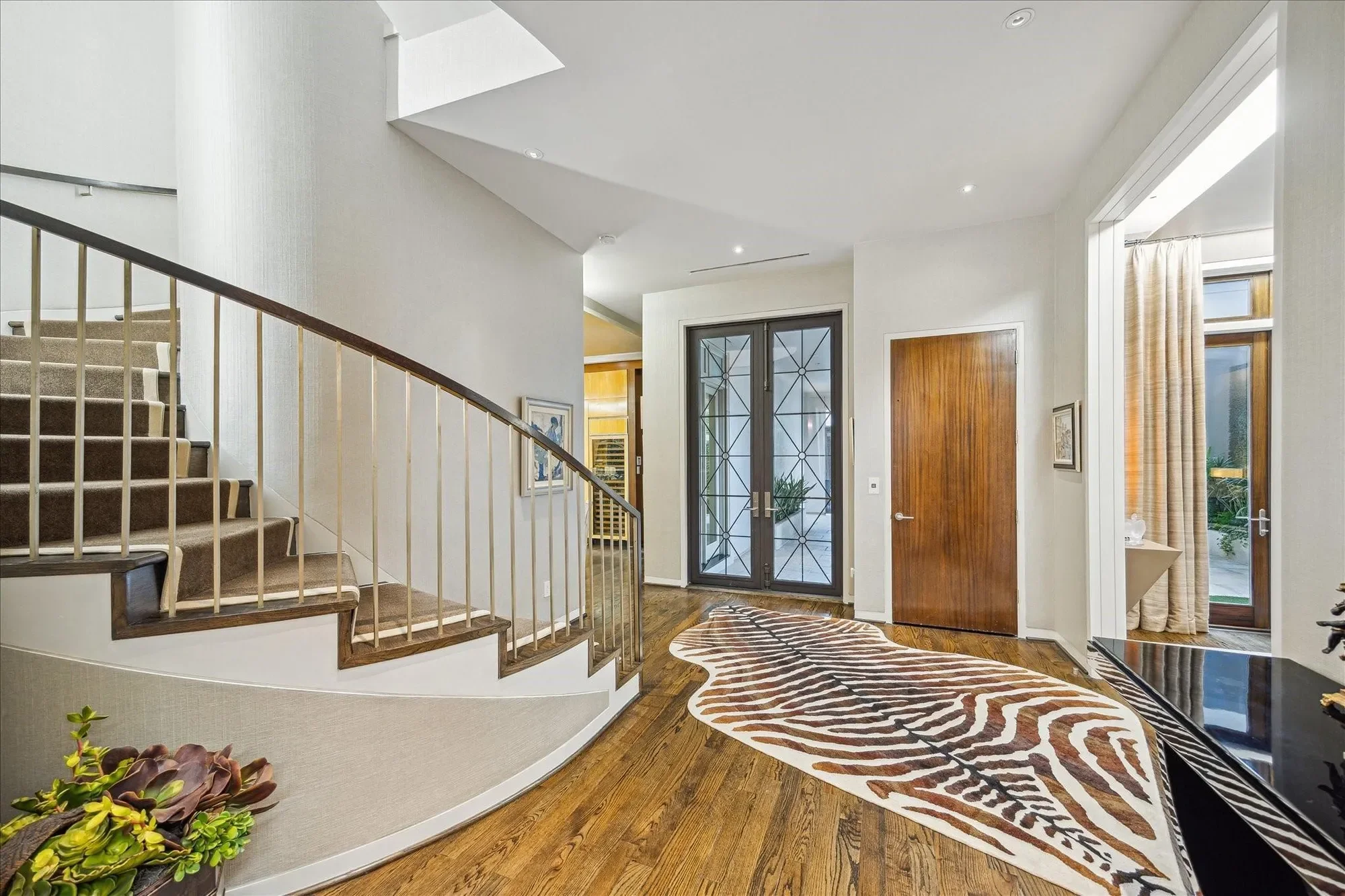 20 Eaton Square, Houston, Texas, United States. - Photo 4
