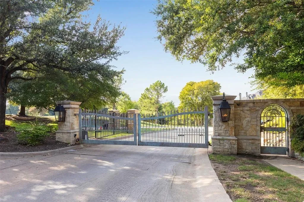 6412 Saint Michael Drive, McKinney, Texas, United States. - Photo 36