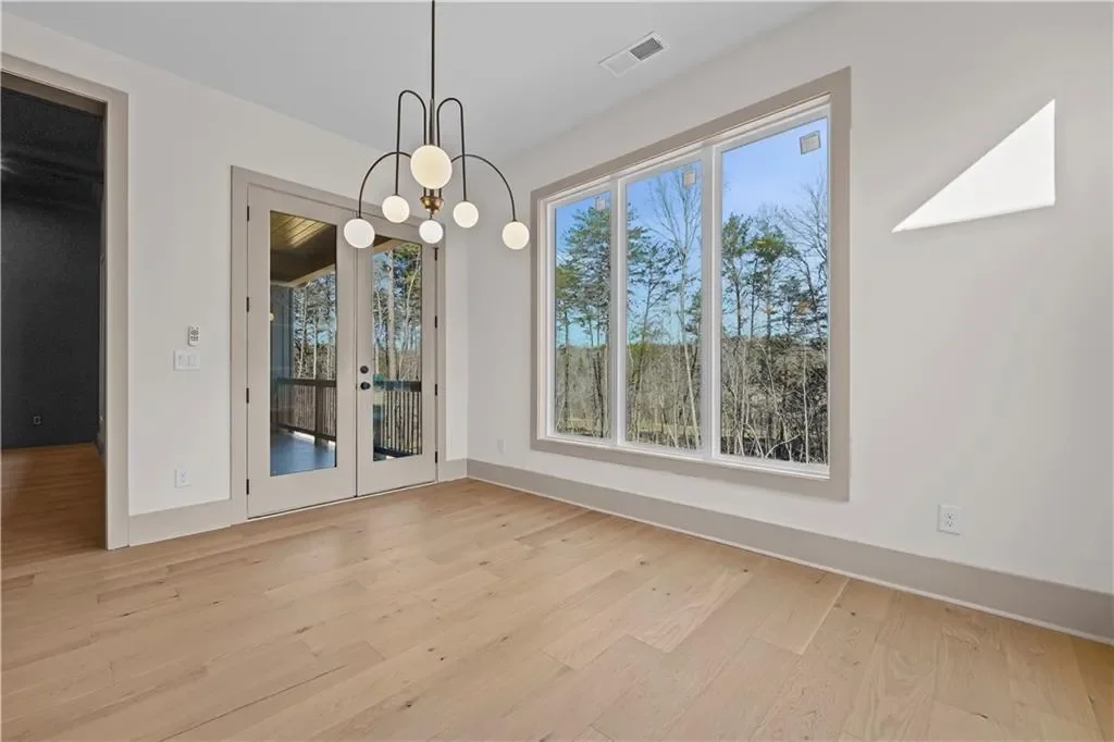 6084 BLUEWATER Boulevard, Gainesville, Georgia, United States. - Photo 28
