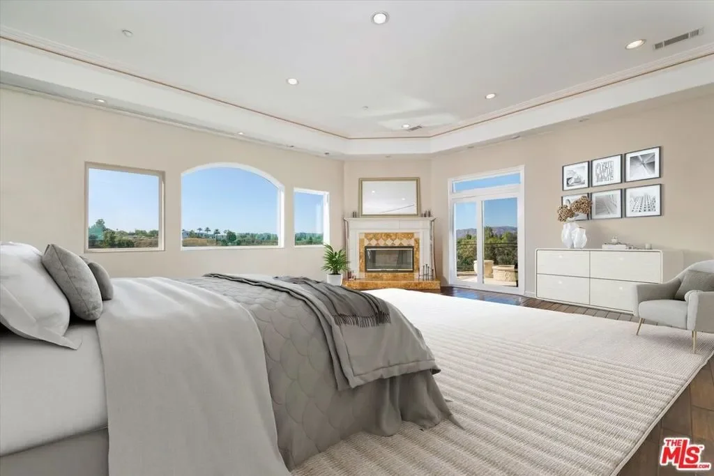 22470 Sueno Road, Los Angeles, California, United States. - Photo 12
