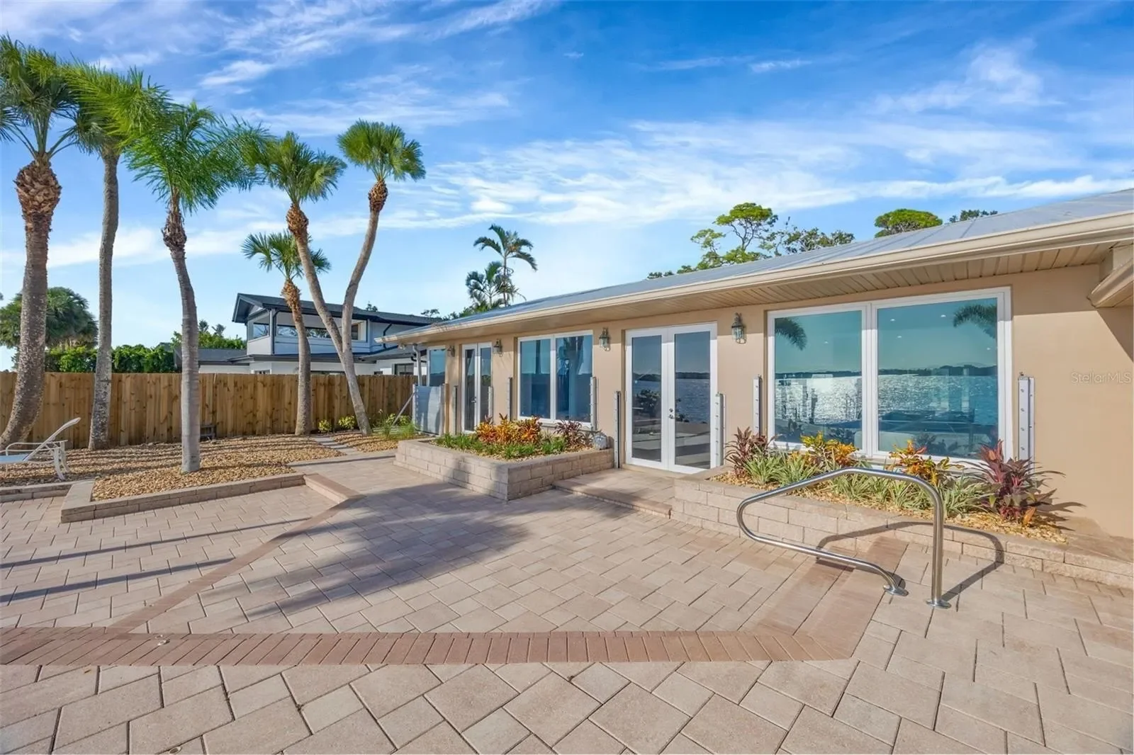8400 35TH AVENUE N, ST PETERSBURG, FL, 33710, USA, St. Petersburg, Florida, United States. - Photo 12