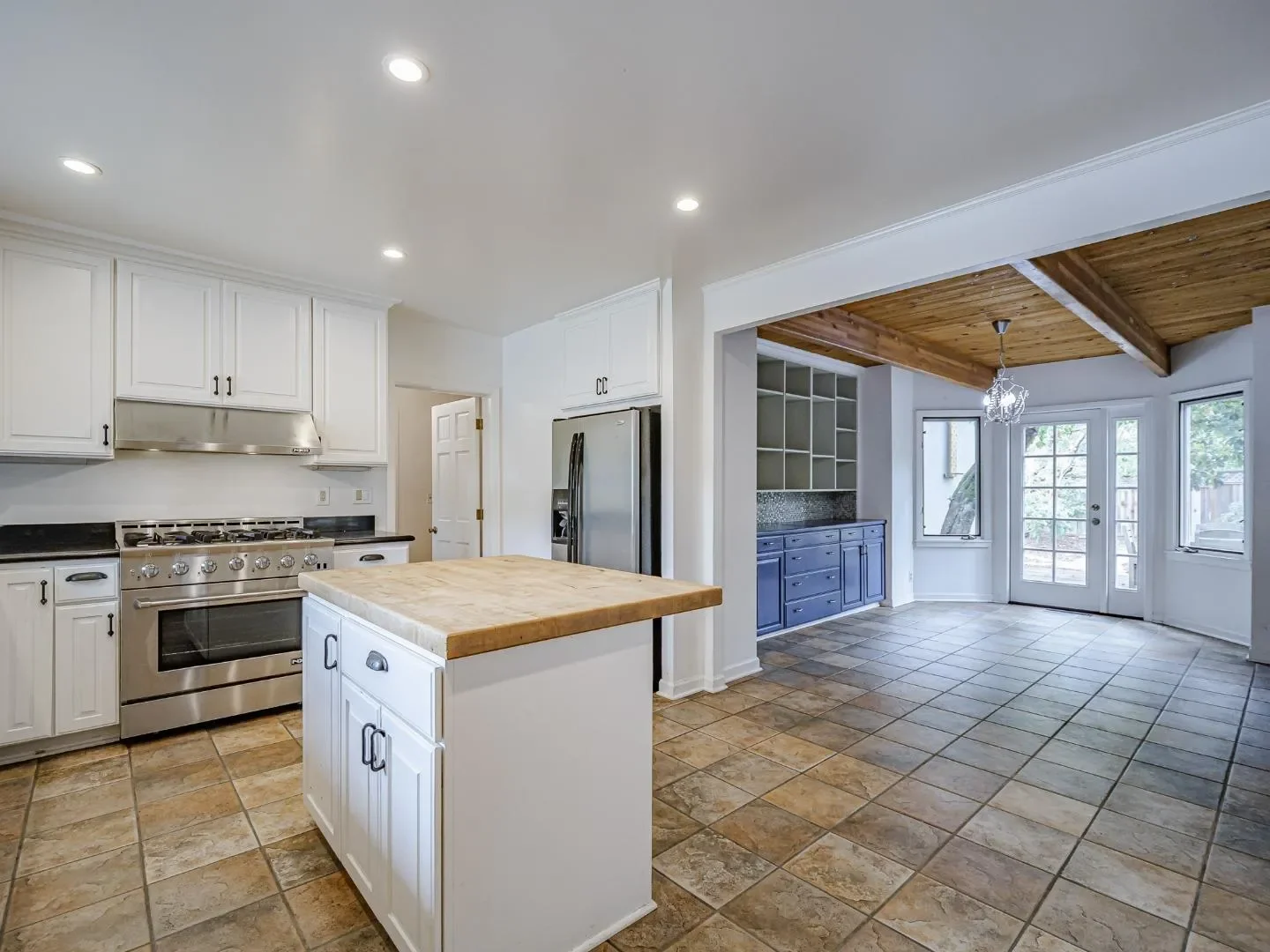 Property photo 8