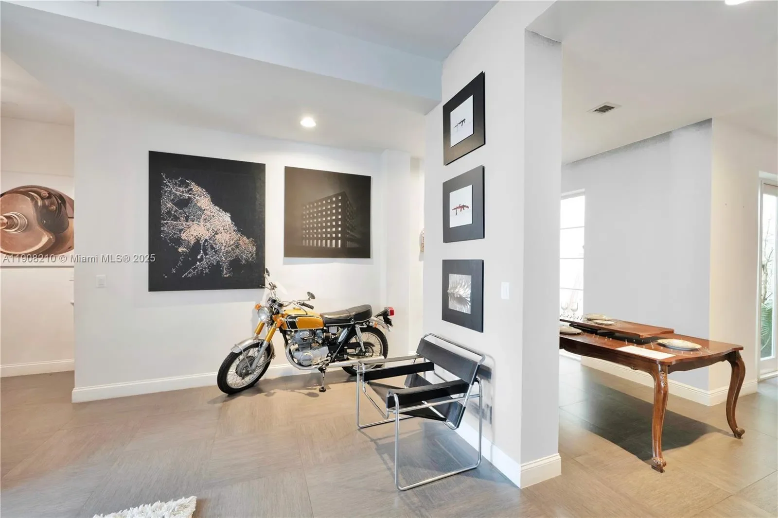 Gallery photo 12