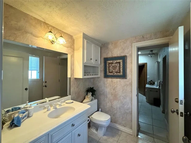 506 W Chickasha Avenue, Chickasha, OK 73018, Chickasha, Oklahoma, United States. - Photo 16