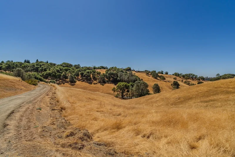 13450 Heritage Oaks Drive , Sutter Creek, CA 95685, Sutter Creek, California, United States. - Photo 22