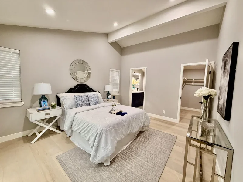 2121 Francis Avenue, Santa Clara, California, United States. - Photo 5