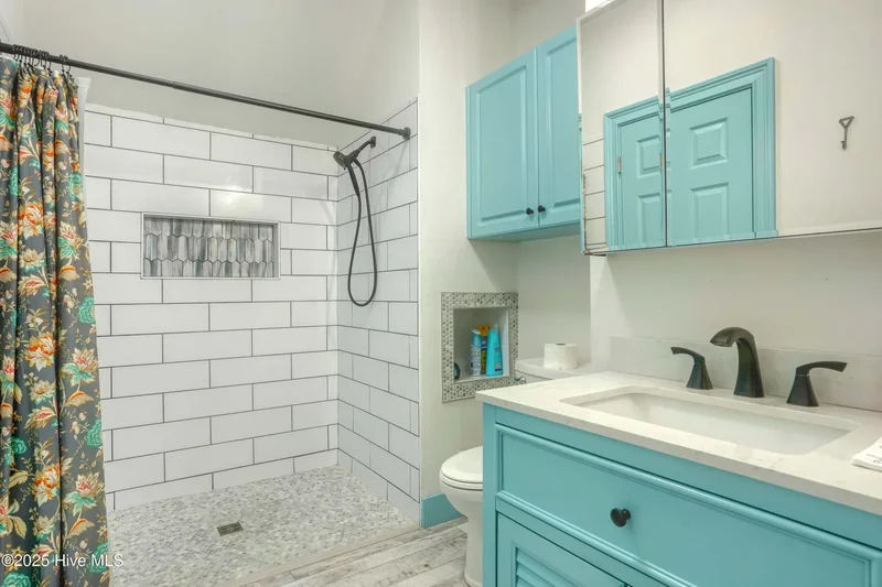 4 Hunter Heath Drive, North Topsail Beach, NC 28460, North Topsail Beach, North Carolina, United States. - Photo 59
