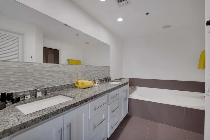 4108 W Palm Aire Dr #83B, Pompano Beach, FL 33069, Pompano Beach, Florida, United States. - Photo 34