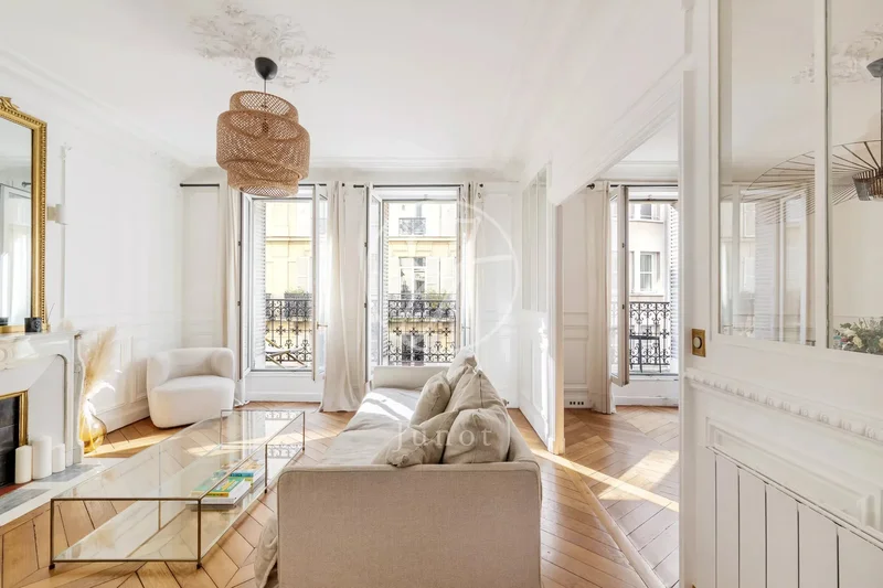 Apartment - Paris 9th - Garnier Opera - 74.36 sqm - 2 bedrooms