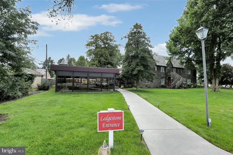 2909 N Front St, Harrisburg, PA, 17110, USA, Harrisburg, Pennsylvania, United States. - Photo 58