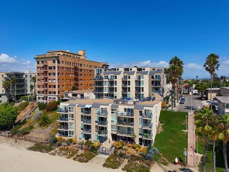 1 3rd Place 2, Long Beach, CA 90802, Signal Hill, California, United States. - Photo 36