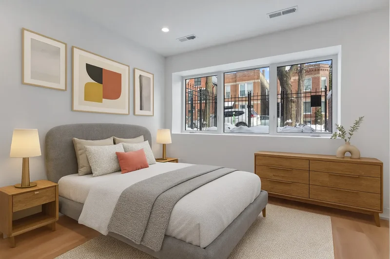 832 N Mozart Street, Chicago, Illinois, United States. - Photo 36