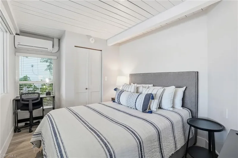 239 Curlew ST, Fort Myers Beach, Florida, United States. - Photo 47