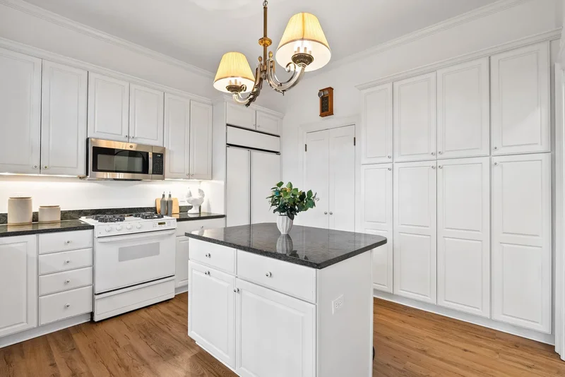2125 Bancroft Place NW , Washington, DC 20008, Washington, District of Columbia, United States. - Photo 17