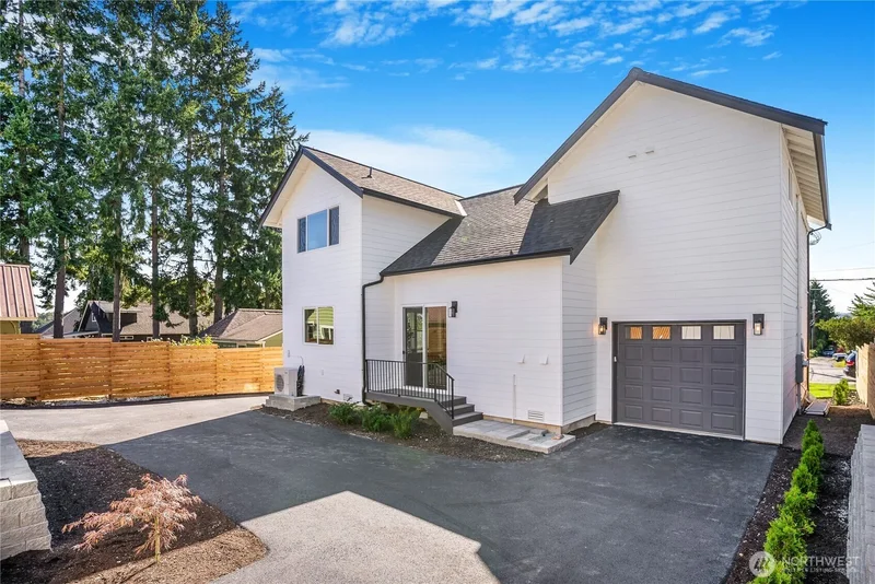 325 J Avenue #Unit A, Snohomish, WA 98290, Snohomish, Washington, United States. - Photo 25