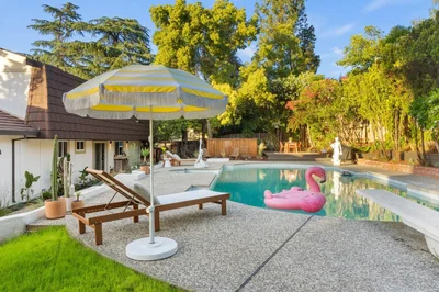 Thumbnail 42