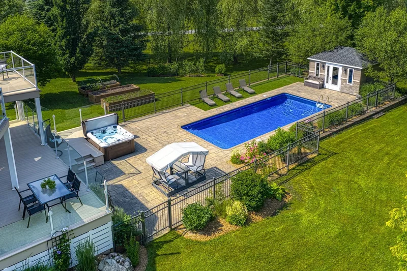 4 Rue Alarie, Lac-Brome, Quebec, Canada. - Photo 52