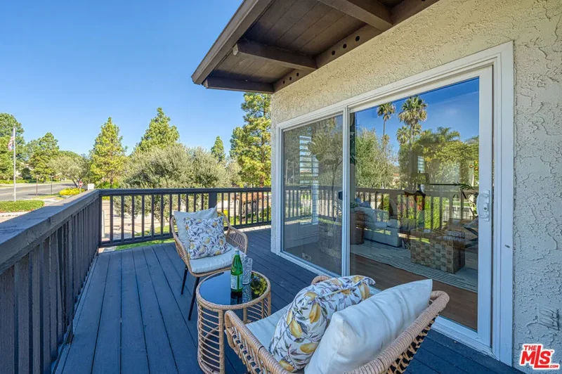2 Sycamore Lane, Rolling Hills Estates, California, United States. - Photo 9