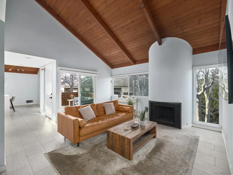 325 S Sierra Ave 20, Solana Beach, California, United States. - Photo 8