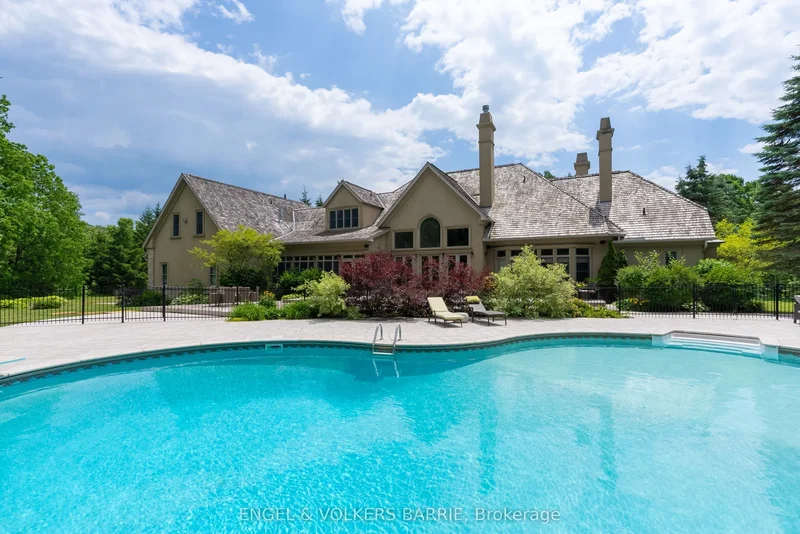6 Midves Court, Midhurst, Ontario, Canada. - Photo 3