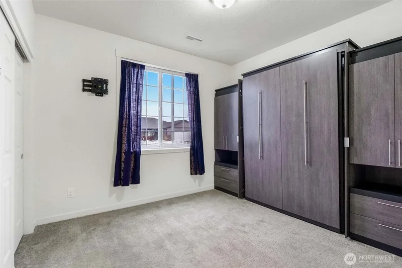 1011 8th Avenue Ne, Ephrata, WA 98823, Ephrata, Washington, United States. - Photo 36