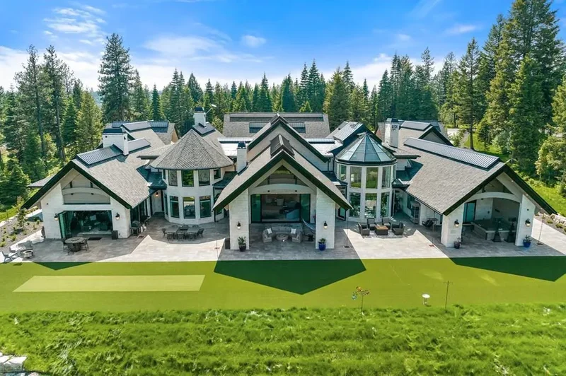 Elegant, Custom Estate