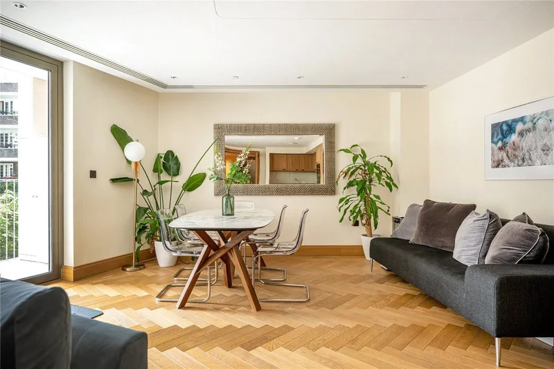 House - Westminster