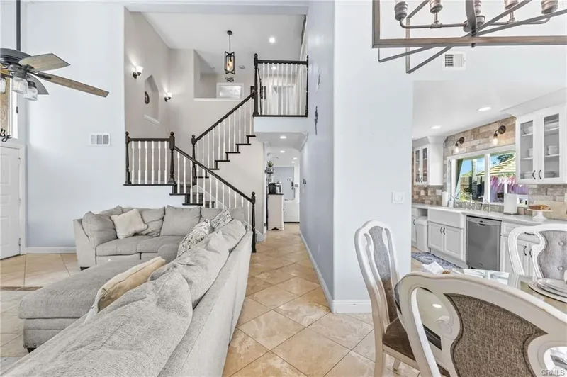 909 Nottingham Dr, Corona, CA 92880, Corona, California, United States. - Photo 31