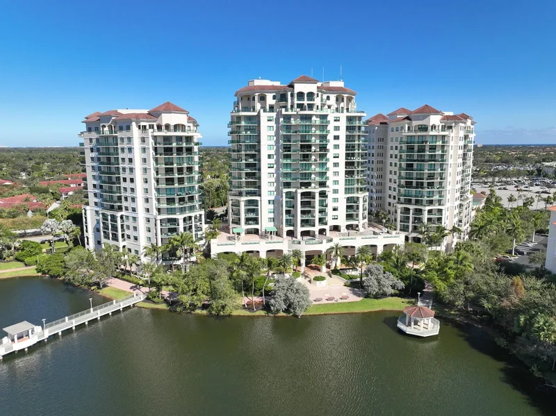 Condominium in Palm Beach Gardens