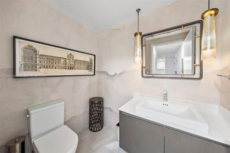 1201 20th St 304, Miami Beach, Florida, United States. - Photo 9
