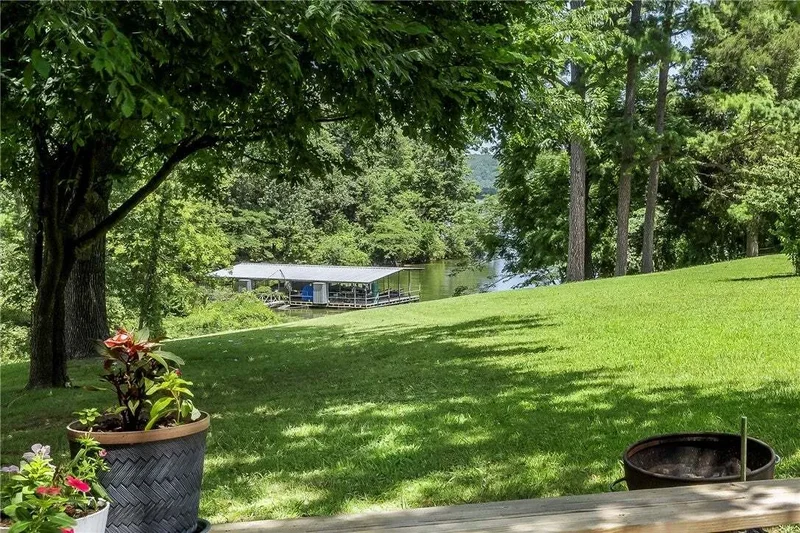 23647 War Eagle Blacktop Road, Springdale, AR 72764, Springdale, Arkansas, United States. - Photo 21