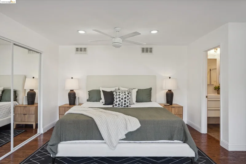 295 Scenic Ave, Oakland, California, United States. - Photo 5