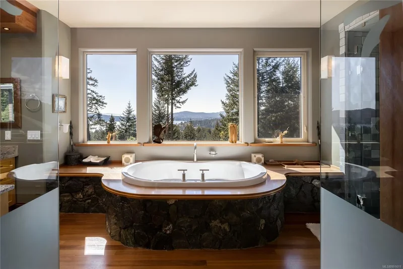 4948 Nagle Rd, Sooke, British Columbia, Canada. - Photo 2