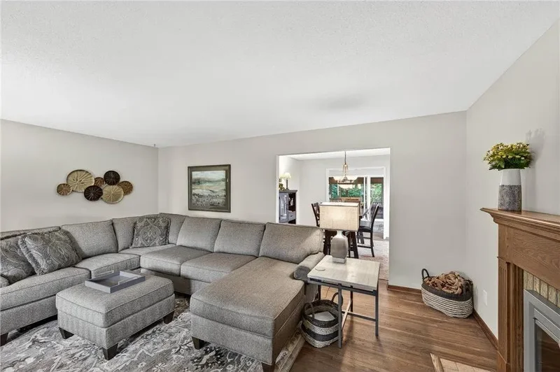 5512 Hillside Court, Edina, MN, 55439, USA, Minneapolis, Minnesota, United States. - Photo 13