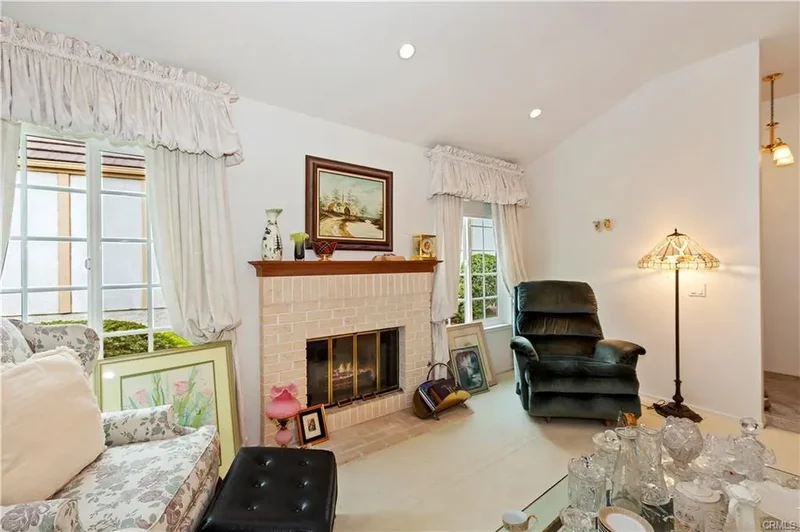 2163 Malati, Upland, CA 91784, Upland, California, United States. - Photo 10