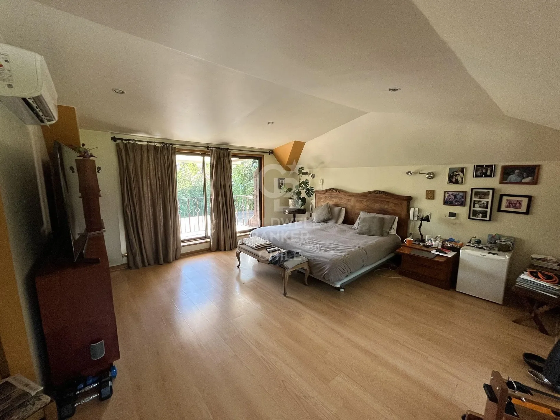 Gallery photo 7