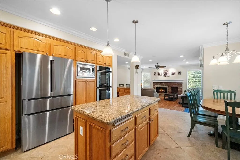 2811 N Roxbury Street, Orange, California, United States. - Photo 33