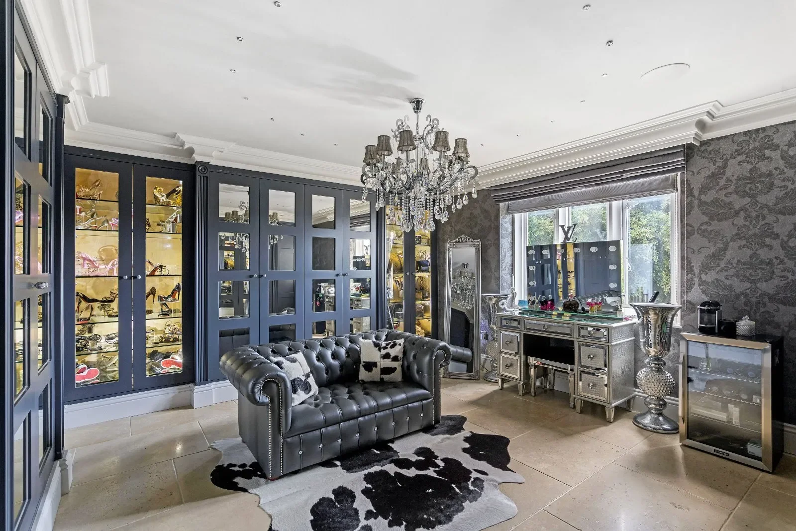 Gallery photo 10