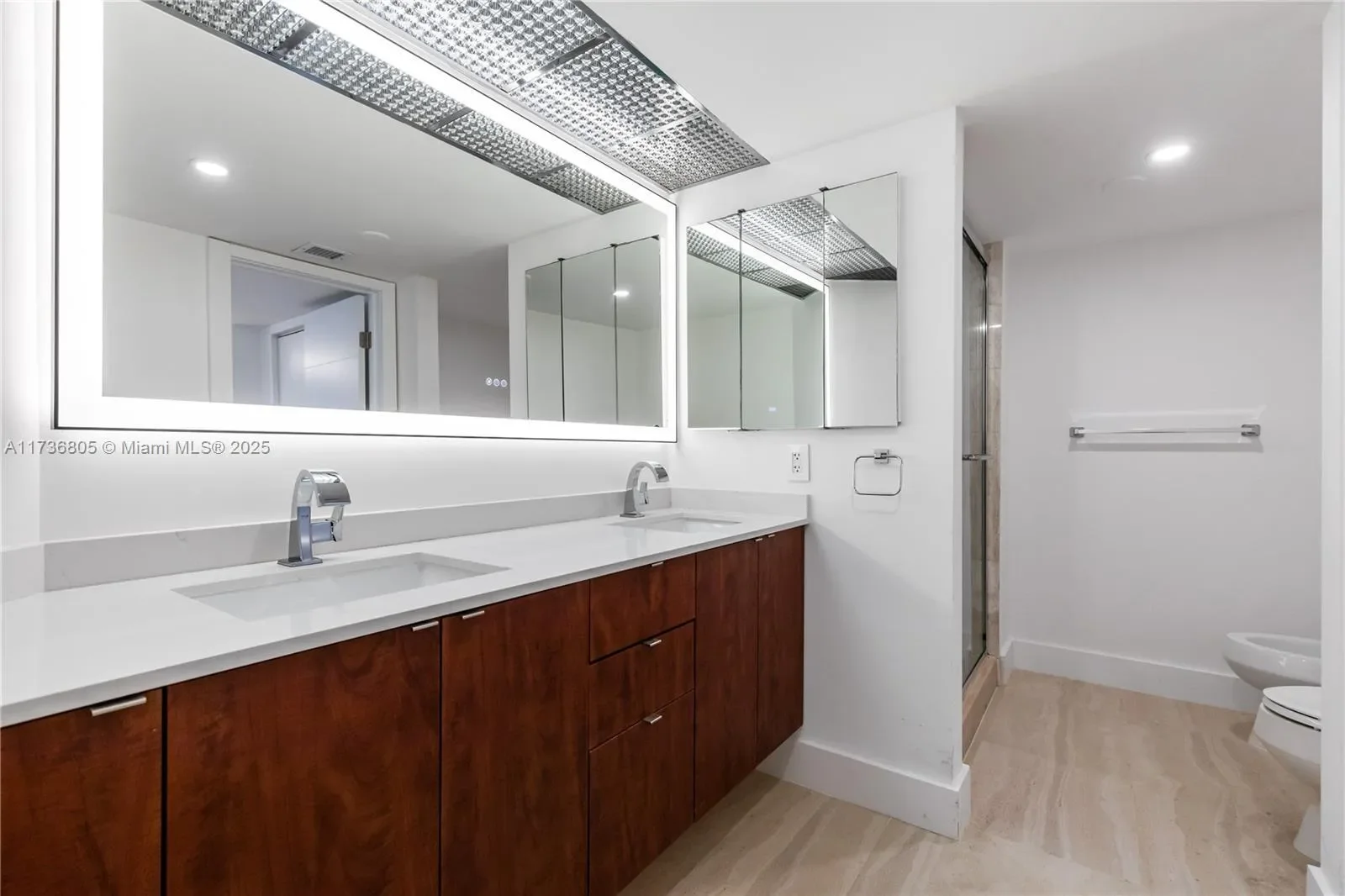 1717 N Bayshore Dr A-1231, Miami, Florida, United States. - Photo 5
