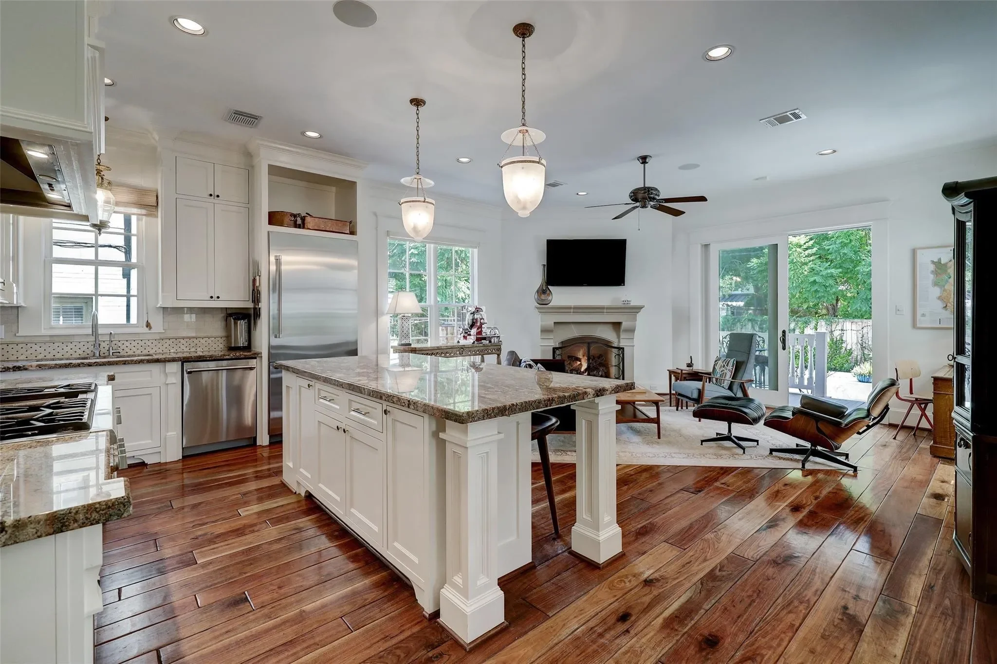 1819 Banks Street, Houston, Texas, United States. - Photo 19