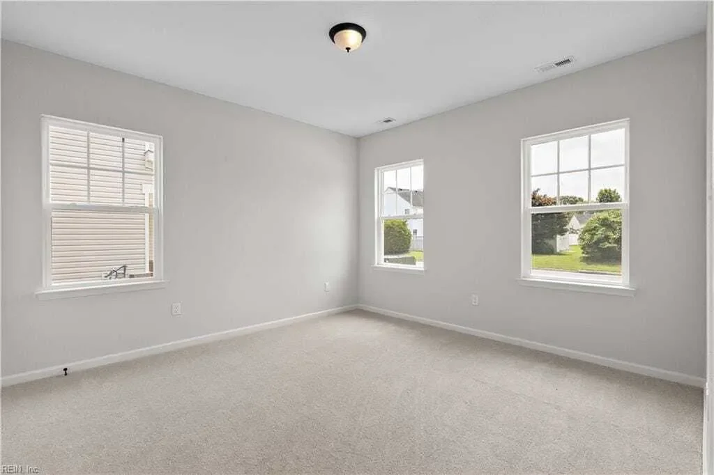 Gallery photo 4