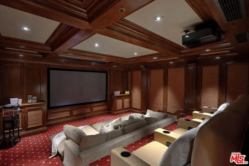 6882 Arizona Avenue, Los Angeles, California, United States. - Photo 38
