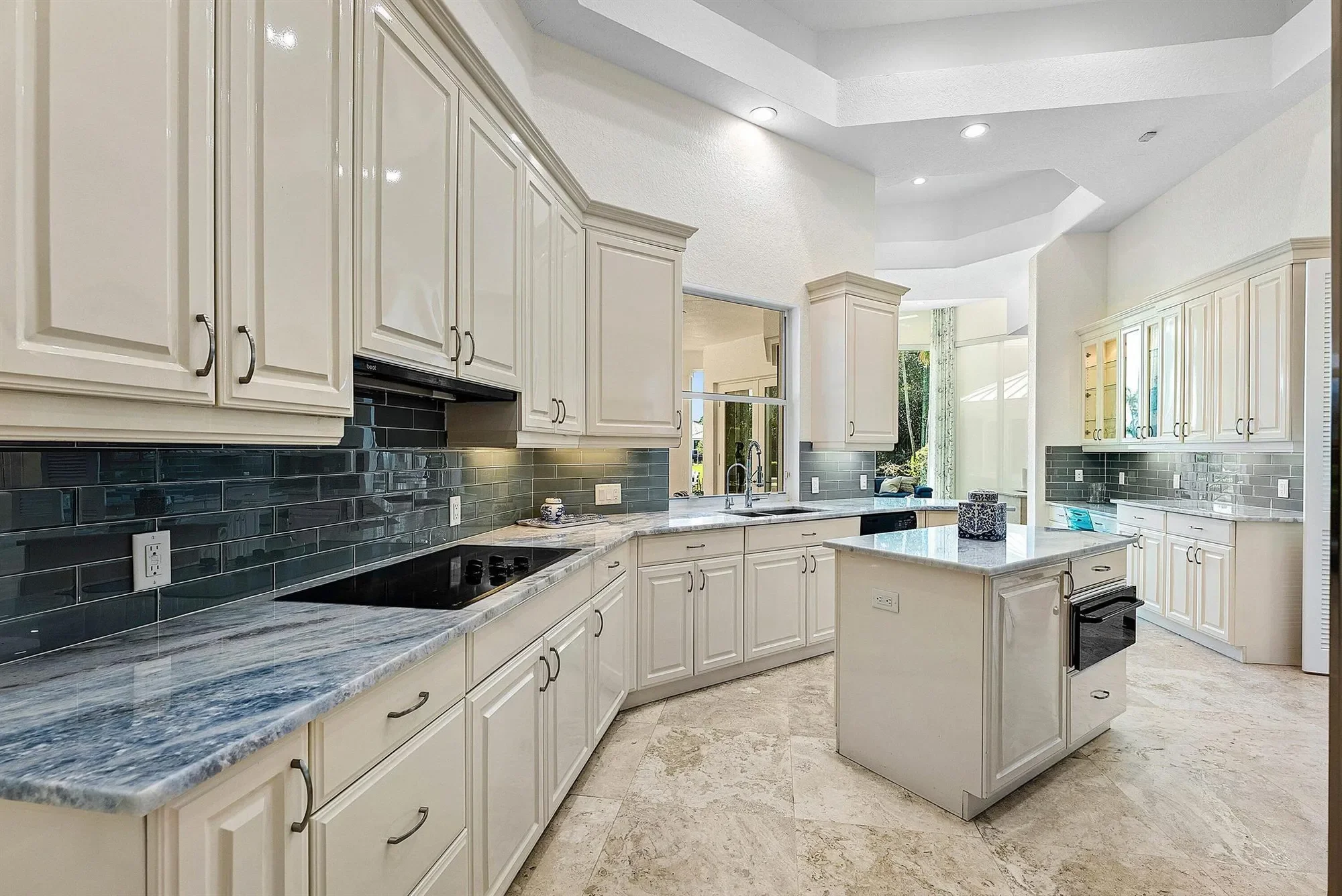 225 Oakview Drive, Delray Beach, Florida, United States. - Photo 18