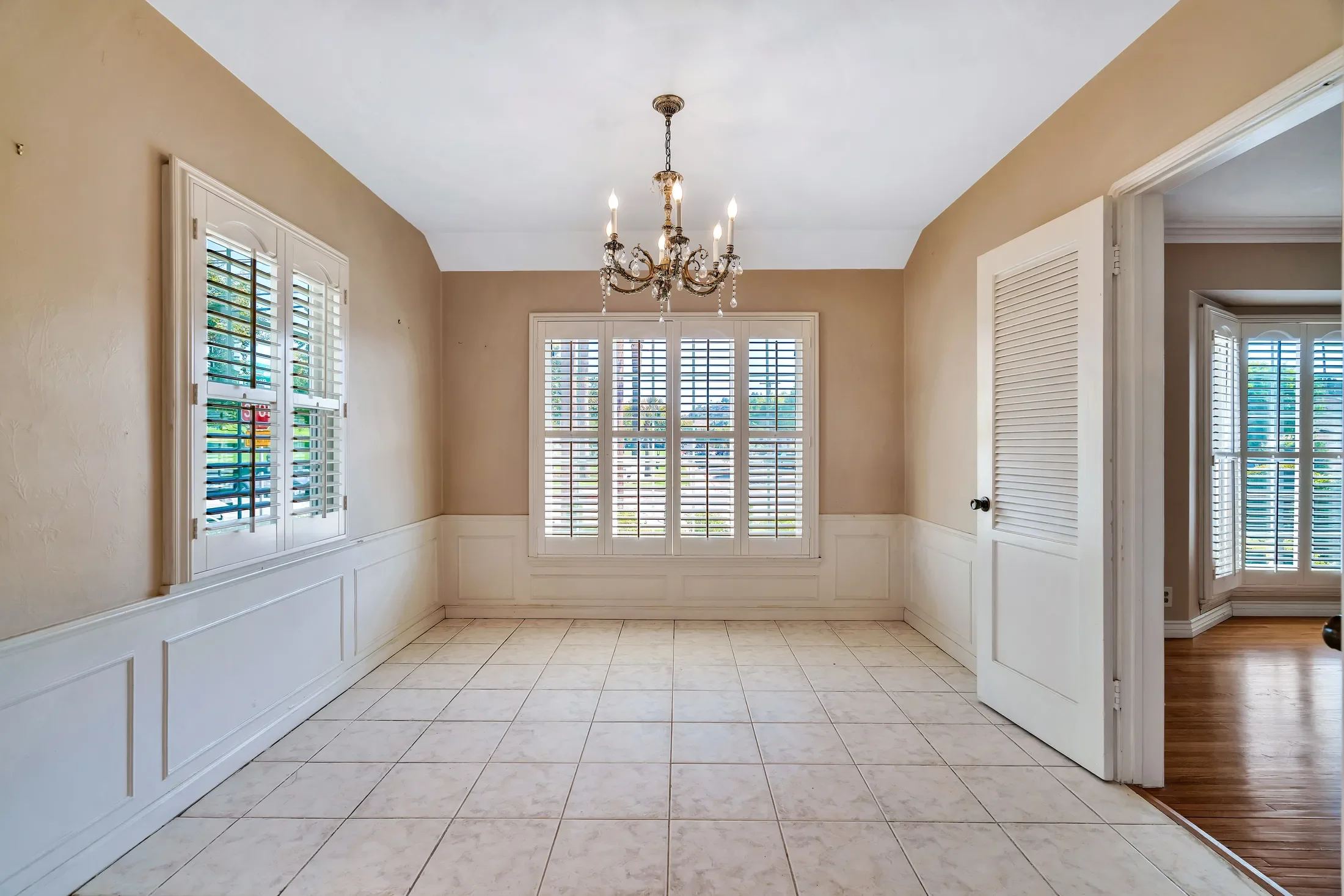2013 South Palm Avenue , Alhambra, CA 91803, Alhambra, California, United States. - Photo 27
