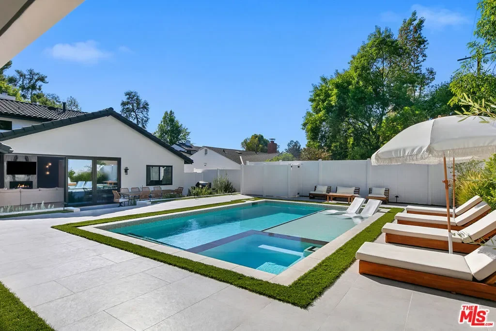 22269 Avenue San Luis, Los Angeles, California, United States. - Photo 19