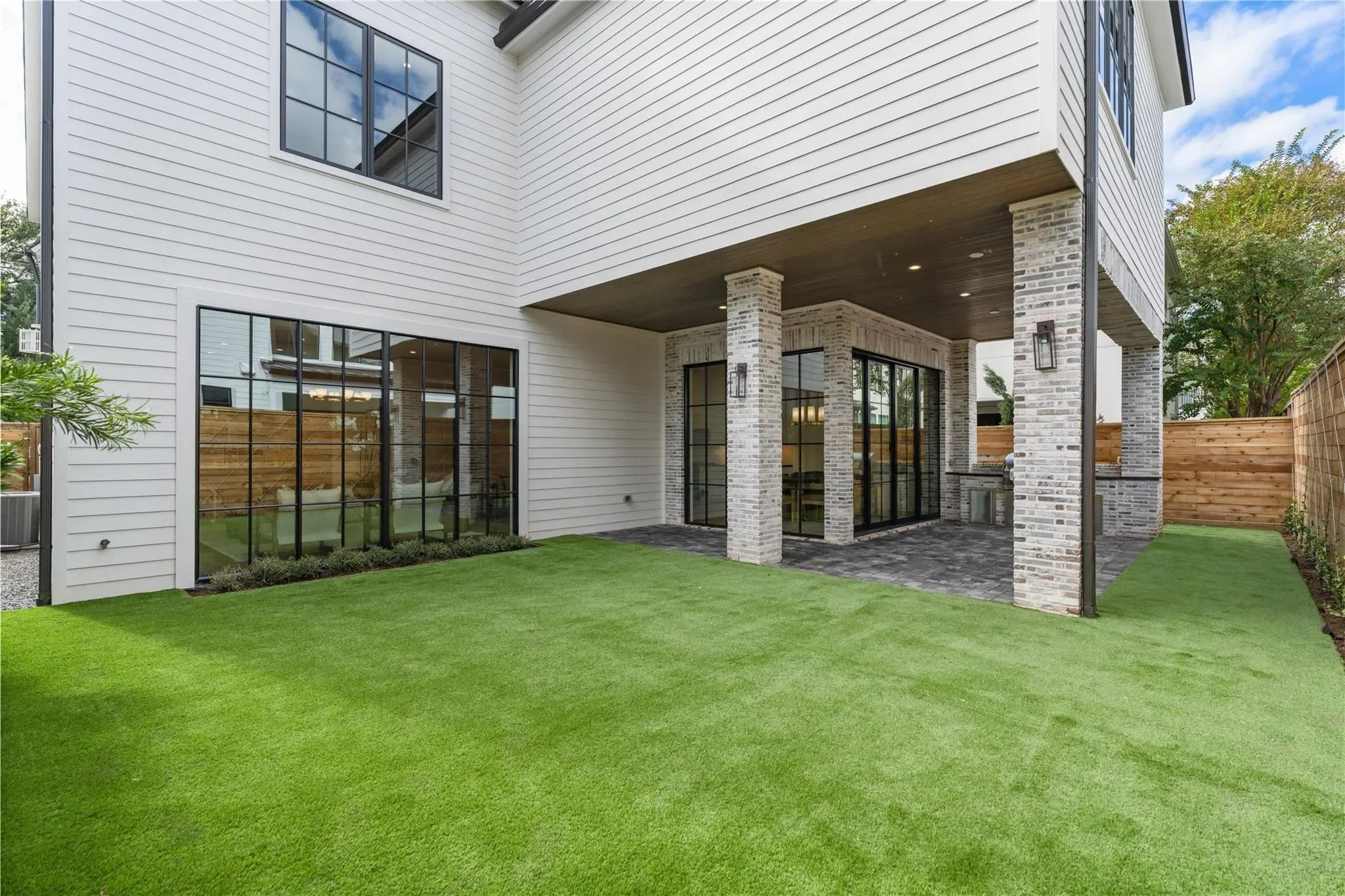 1204 Willard Street, Houston, Texas, United States. - Photo 36