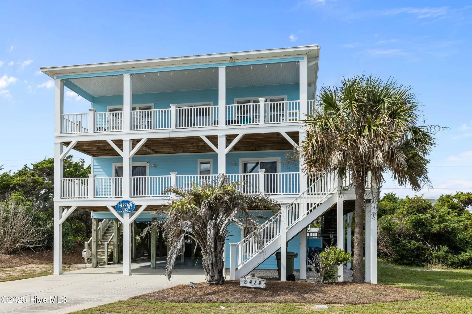 2414 Ocean Drive, Emerald Isle, North Carolina, United States. - Photo 4