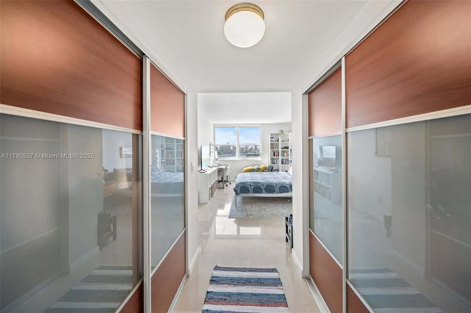 650 West Ave 2511, Miami Beach, Florida, United States. - Photo 6