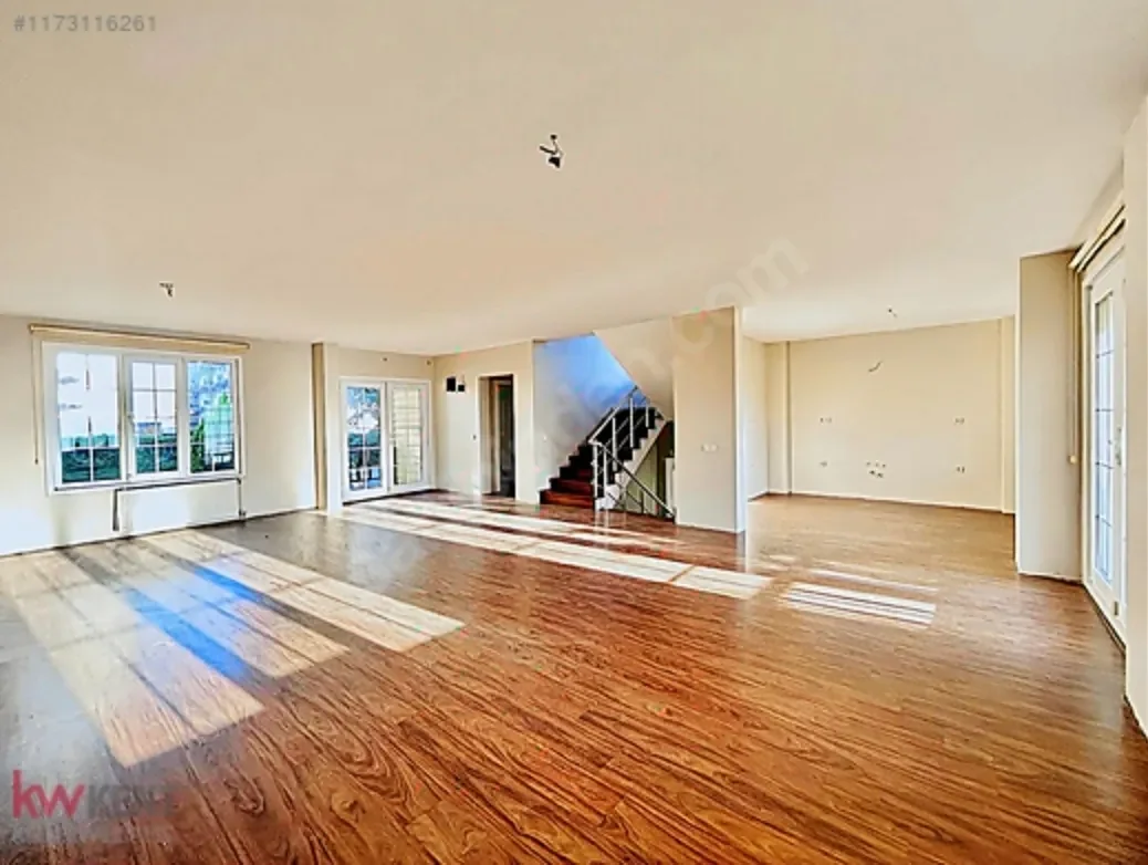 Gallery photo 2